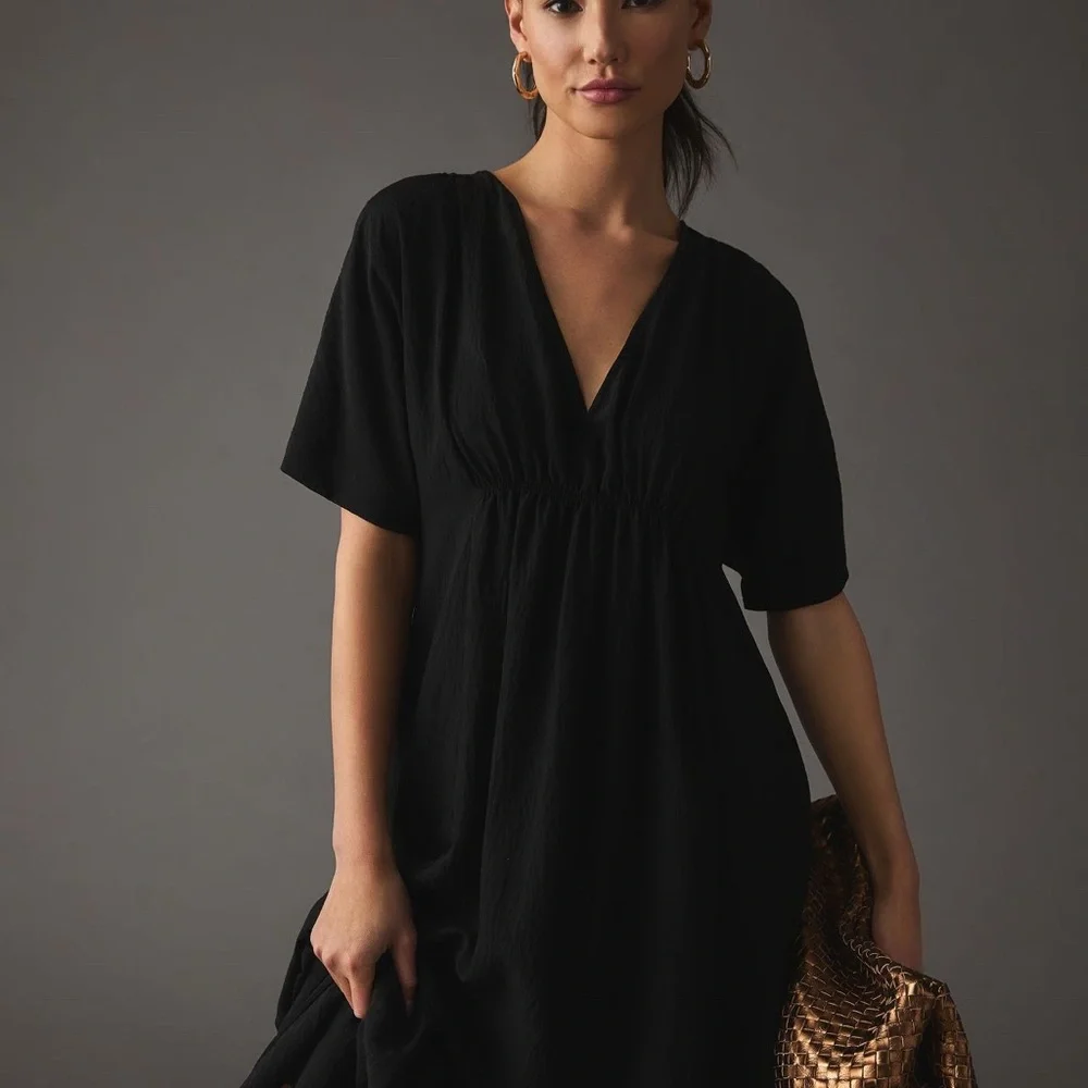 Elegant Black Maxi Dress - Anthropologie. With pockets! - Picture 3 of 6